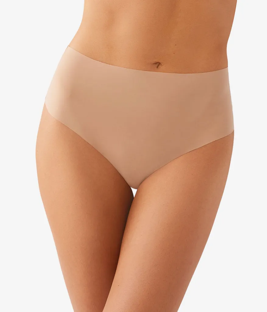 Wacoal Thong * b.bare Hi-Wait Thong Chai