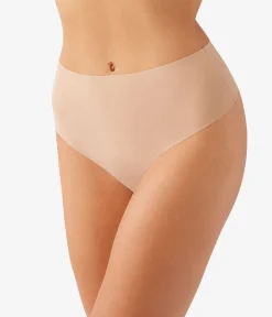 Wacoal Thong * b.bare Hi-Wait Thong Chai