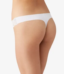 Wacoal Thong * b.bare Thong White