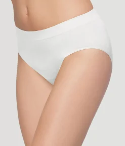 Wacoal Brief|Seamless * B-ooth® eae Brief White