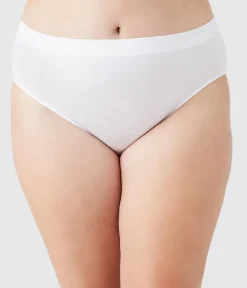 Wacoal Hi-Cut|Seamless * B-ooth® eae Hi-Cut White