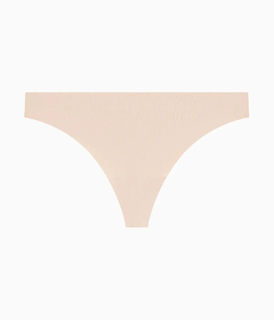 Wacoal Thong * b.wow'd odern Thong Au Natural