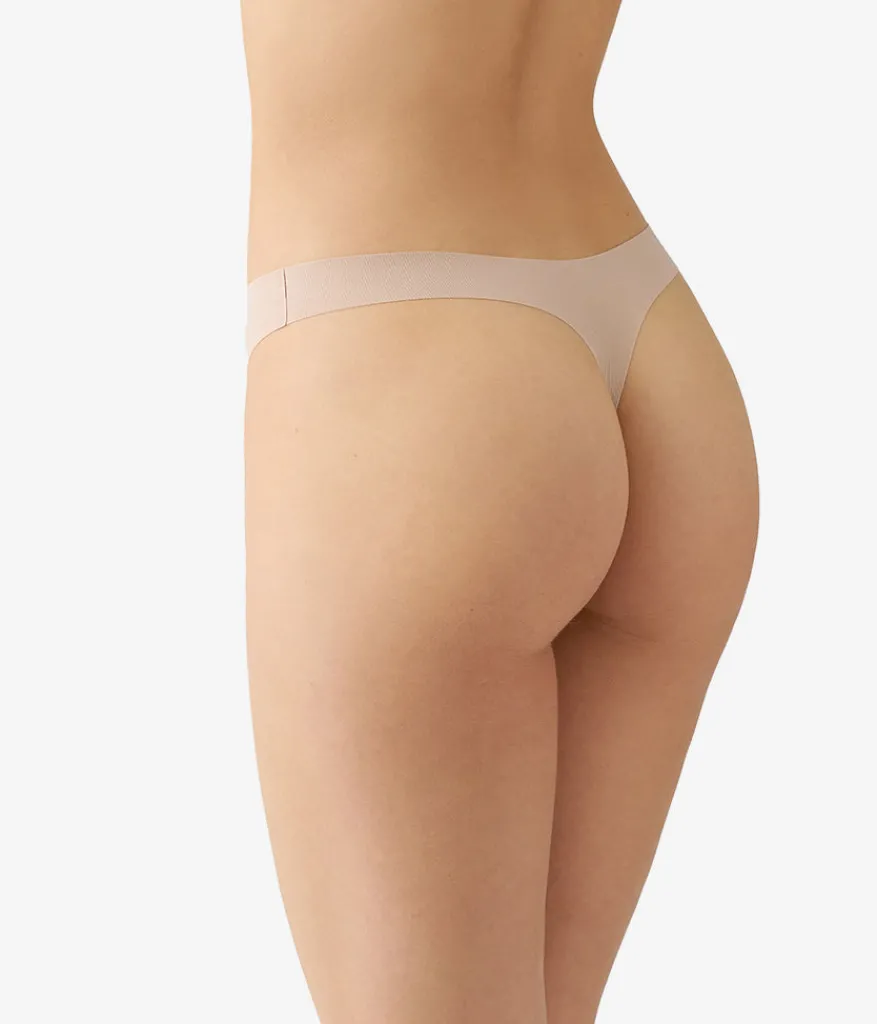 Wacoal Thong * b.wow'd odern Thong Au Natural