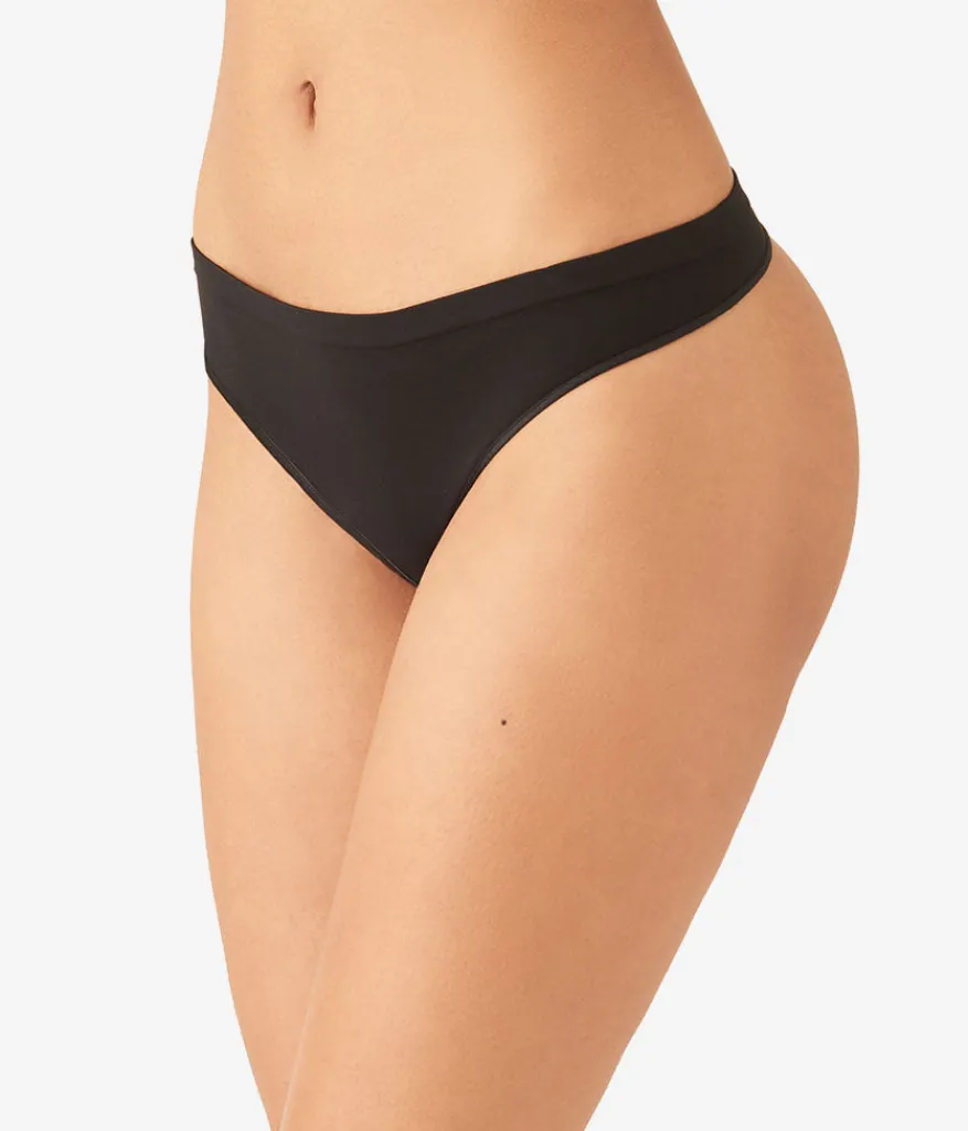 Wacoal Thong|Seamless * Cofort Intended Thong Night