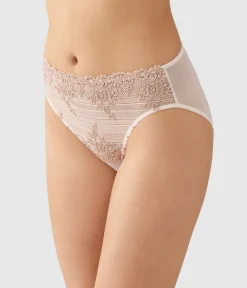 Wacoal Panties|Hi-Cut * Ebrace ace® Hi-Cut Angel Wing/Rose Dust