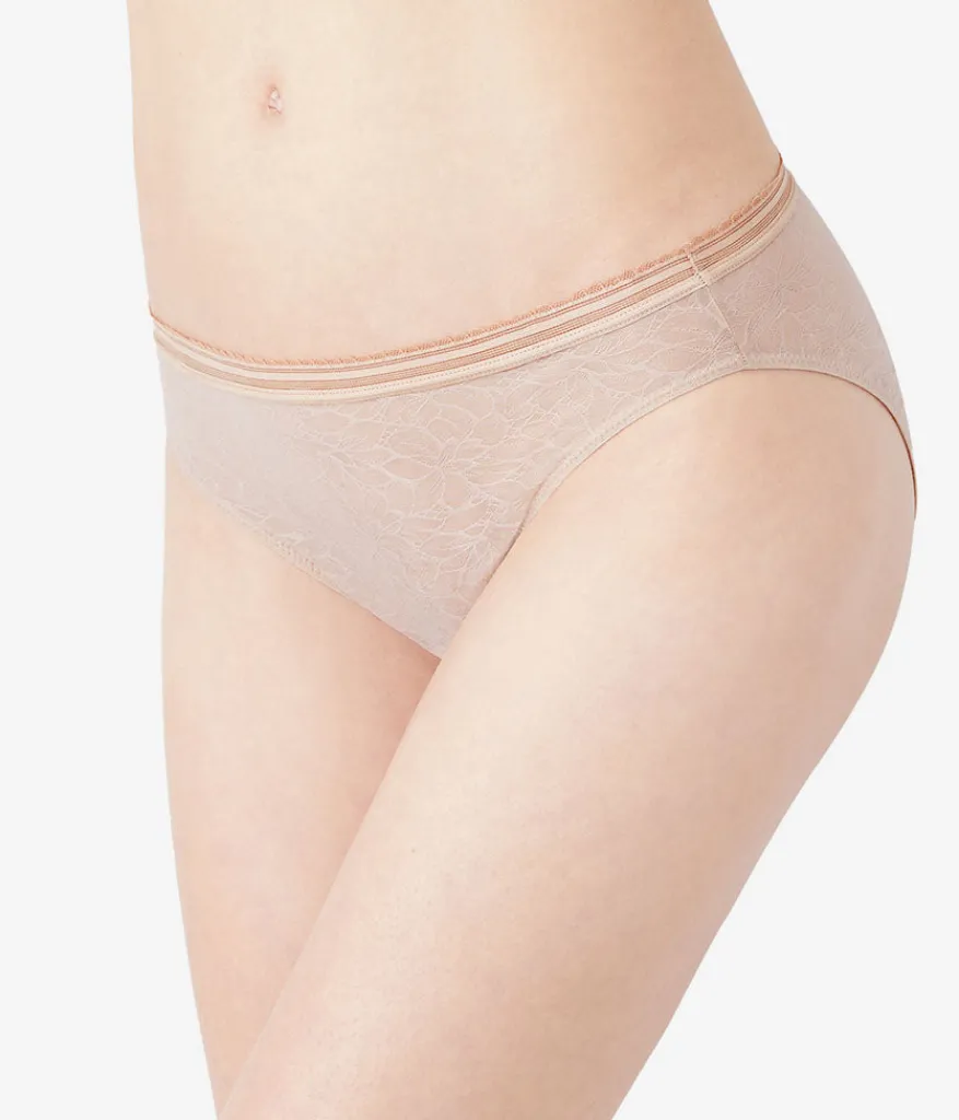 Wacoal Bikini * Etched in tye Bikini Au Natural