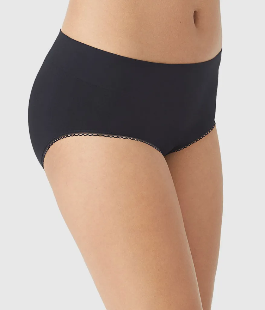 Wacoal Brief|Seamless * Feeing Fexibe Brief Black