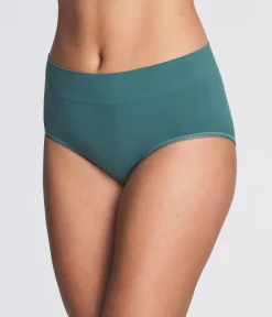 Wacoal Brief|Seamless * Feeing Fexibe Brief Silver Pine
