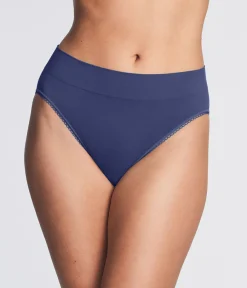 Wacoal Hi-Cut|Seamless * Feeing Fexibe Hi Cut Blueprint