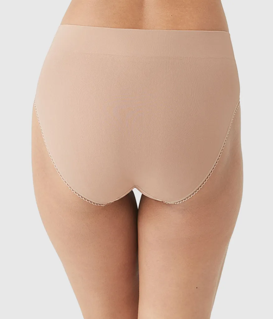 Wacoal Hi-Cut|Seamless * Feeing Fexibe Hi-Cut Roebuck