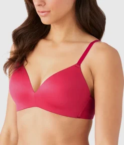 Wacoal Racerback/Convertible|Seamless * Future Foundation Wire Free T-Shirt Bra Persian Red