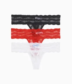 Wacoal Thong * ace Ki Thong Panty Pack White/Crimson Red/Night