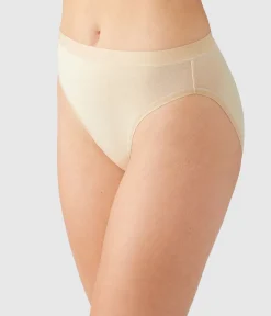 Wacoal Hi-Cut * Undertated Cotton Hi-Cut Sand